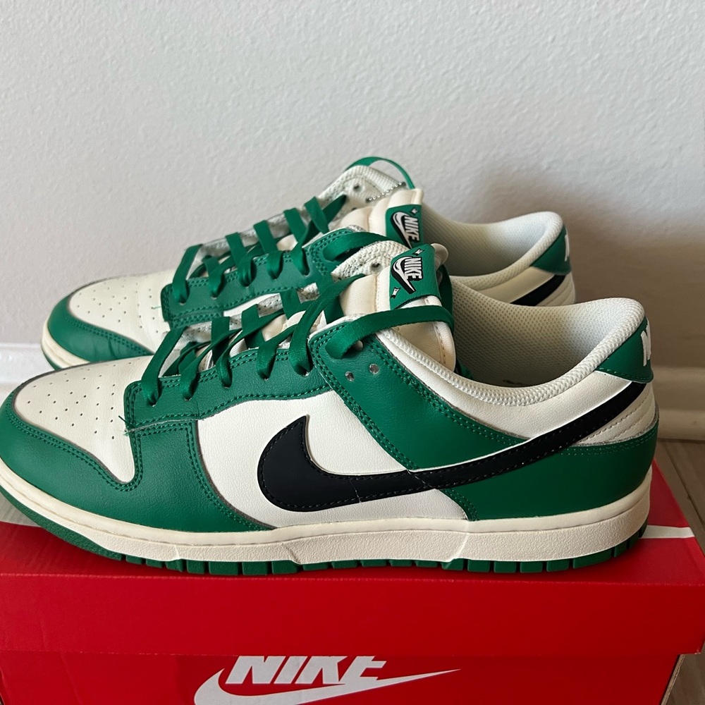 Nike dunk low